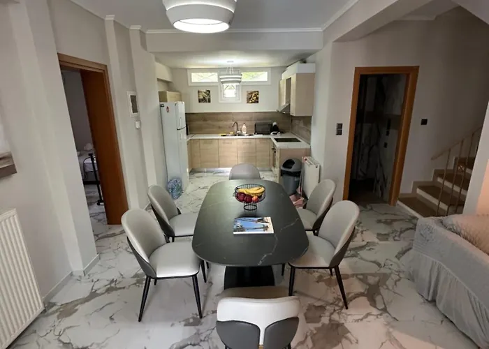 Vilă Sanirelaxvilla3 *